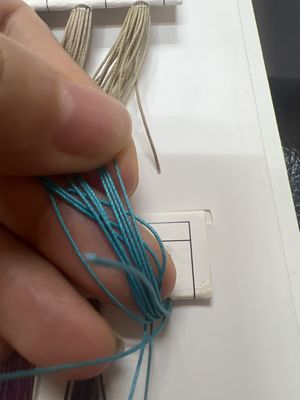 0.3mm 백스 코팅 가스 폴리에스터 평평 록스 스레드 고강도 폴리에스터 록스 꿰매기 스레드
